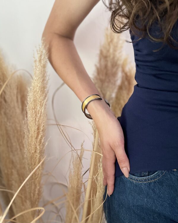 Bracelet doré en paille – laiton argenté vieilli – Atelier Gahia